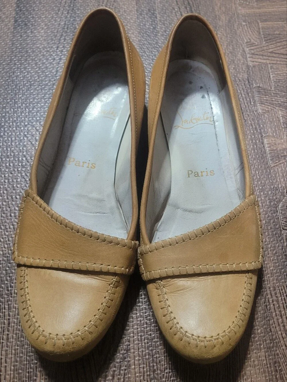 CHRISTIAN LOUBOUTIN Leather Camel Loafers Sz 9.5